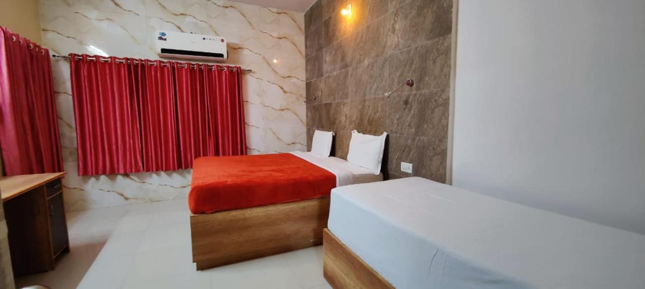 Forest Eco Lodge Mount Abu Bagian luar foto