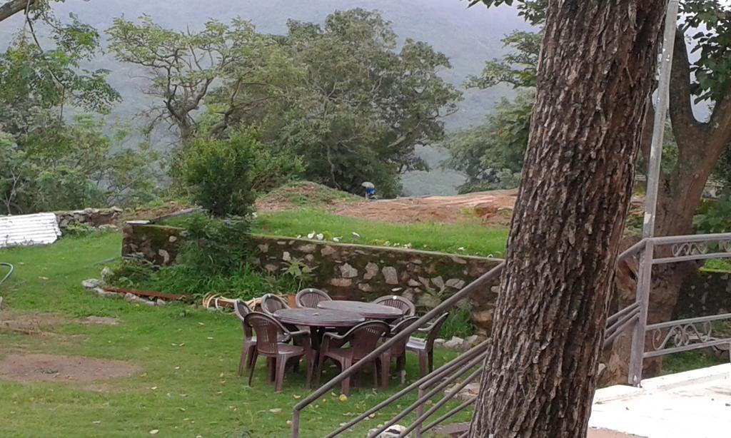 Forest Eco Lodge Mount Abu Bagian luar foto