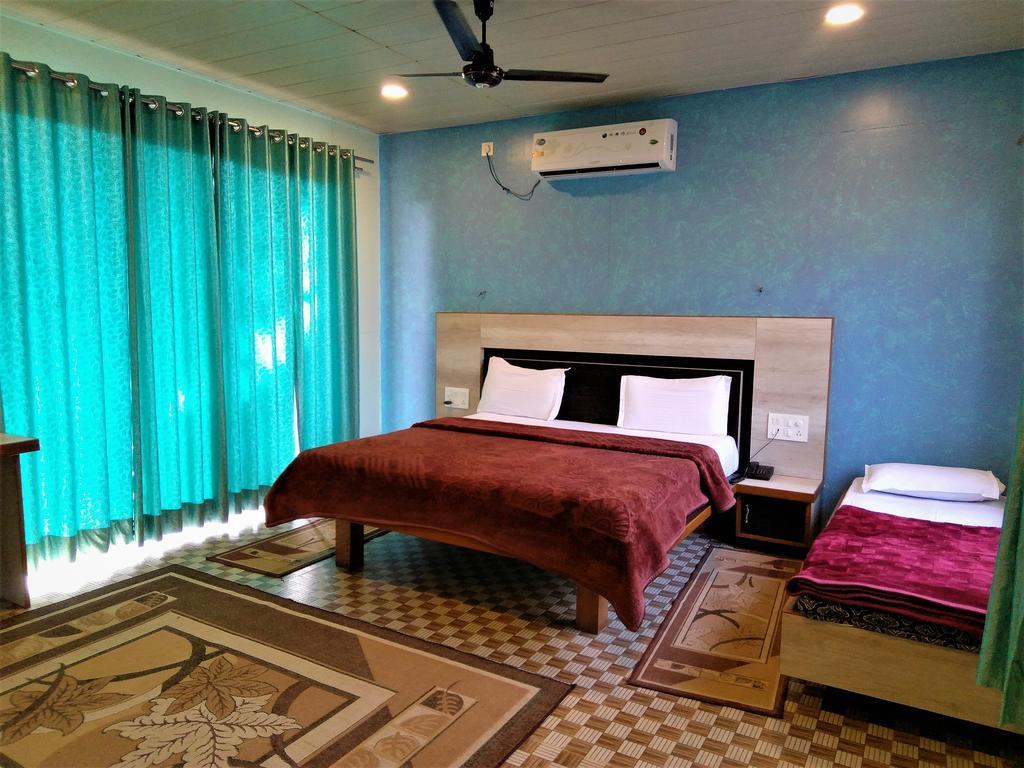 Forest Eco Lodge Mount Abu Ruang foto