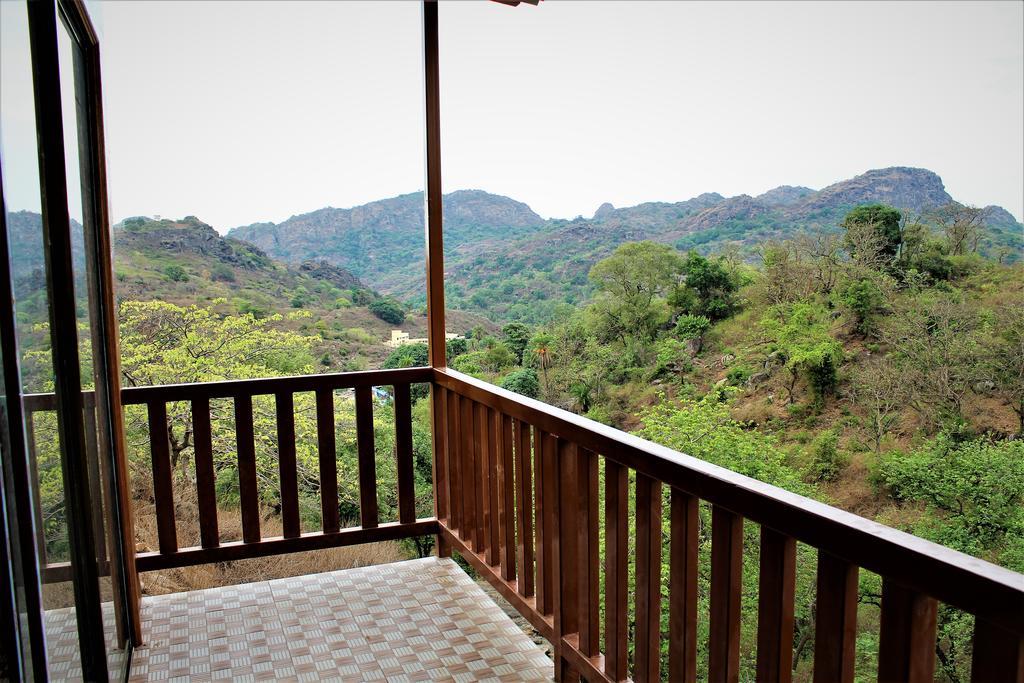 Forest Eco Lodge Mount Abu Ruang foto